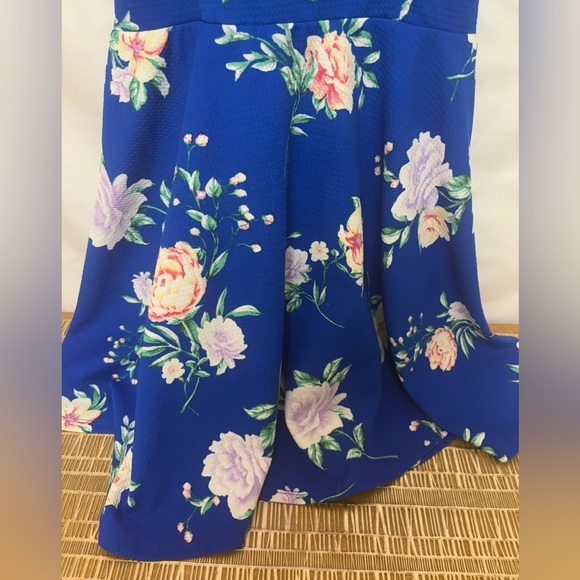 Altar’d State Everly Blue Floral Print Dress‎ Size Large - Picture 3 of 8
